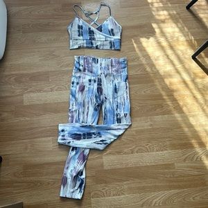 Matching Workout Set Size Small Worn Once! ✨